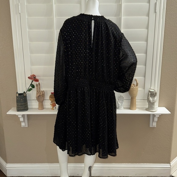 Torrid Mini Clip Dot Blouson Sleeve Dress Deep Black - Picture 7 of 15